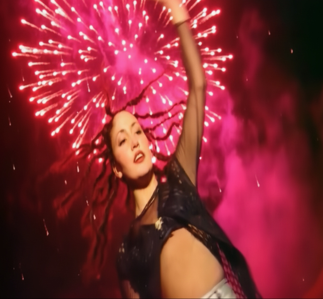 Kelly Llorenna featuring in the music video for n-Trance - Set You Free